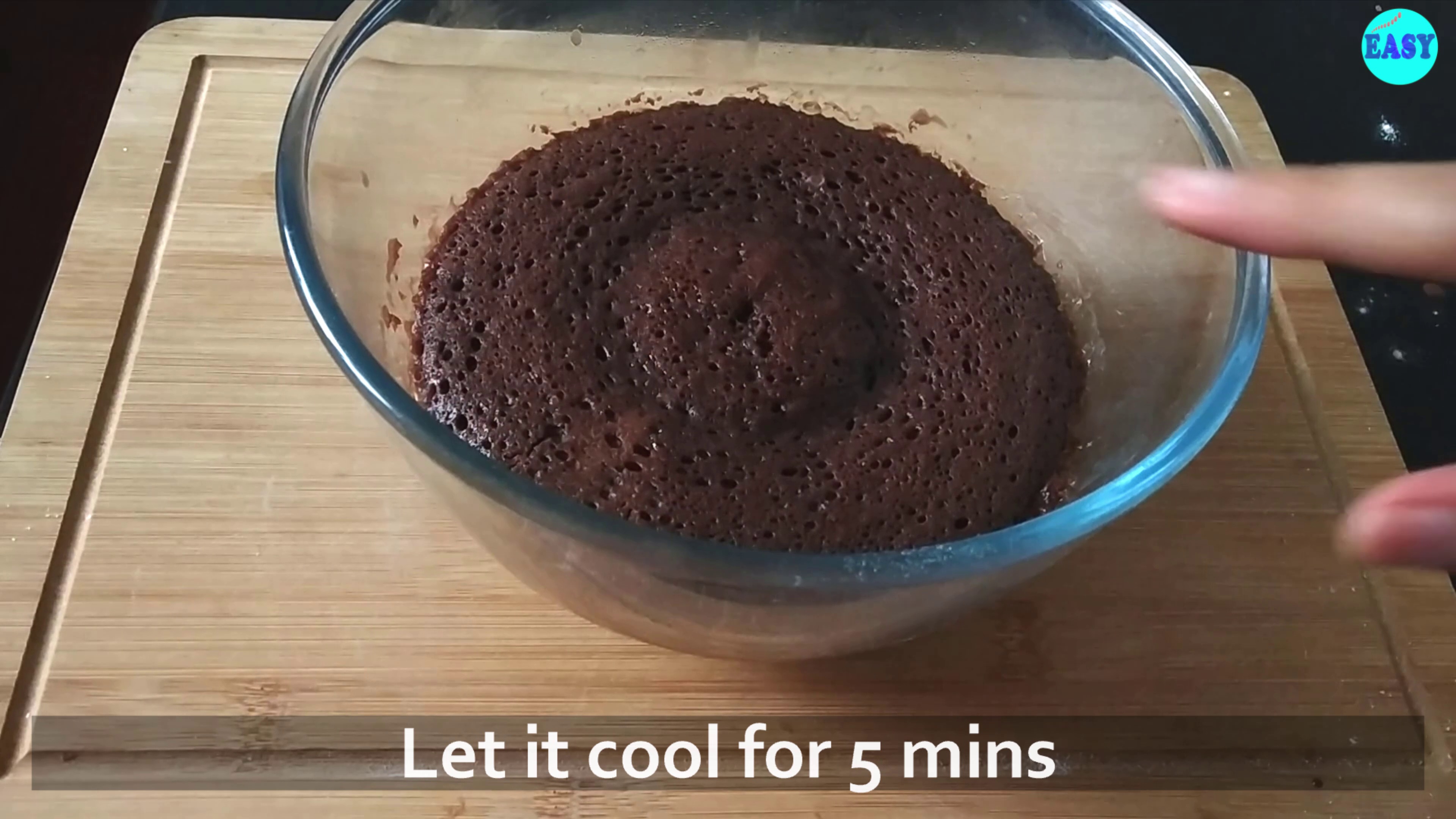 Step 9 - Let it cool in the container for 5 minutes.